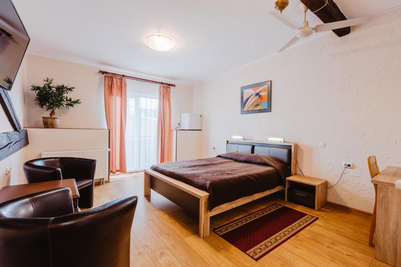 Aleksandri Hotel Tartu Kültér fotó