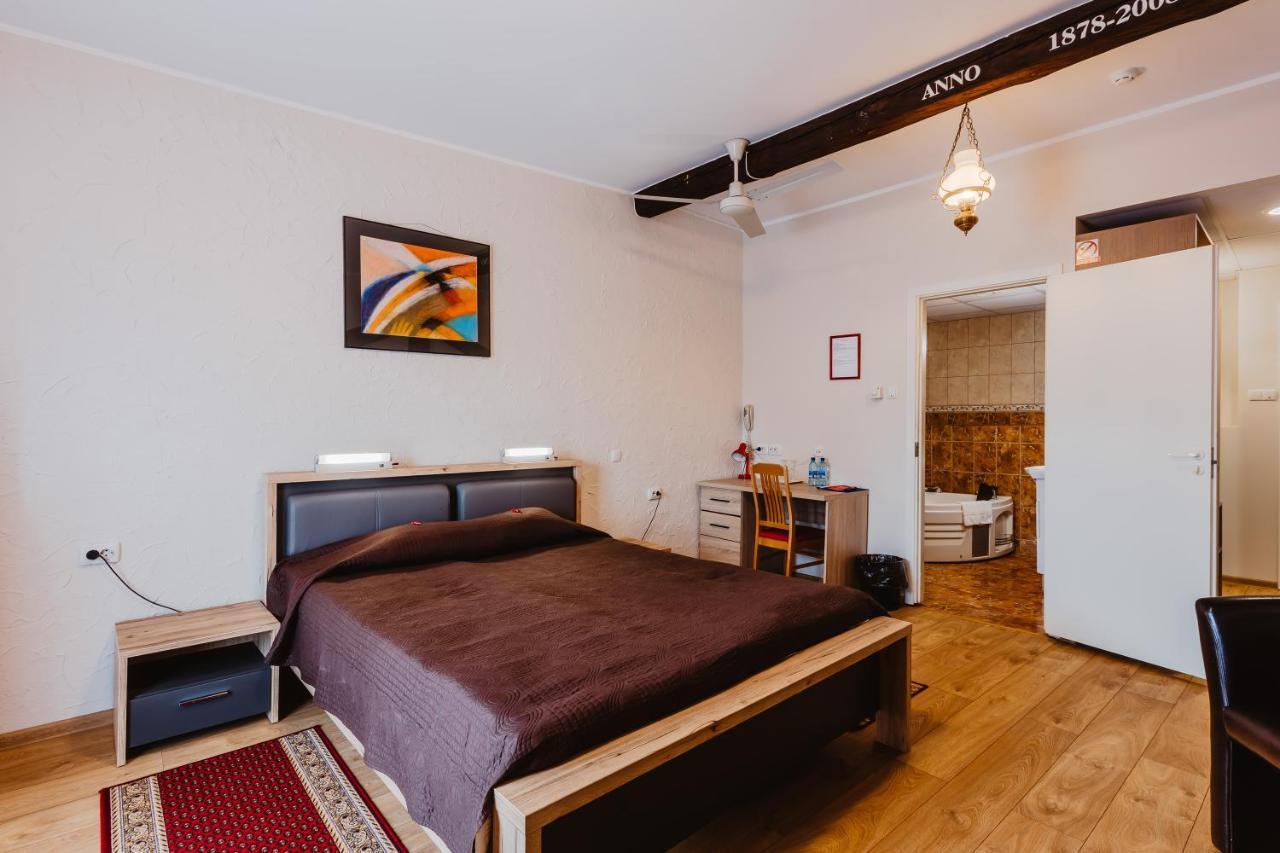 Aleksandri Hotel Tartu Kültér fotó