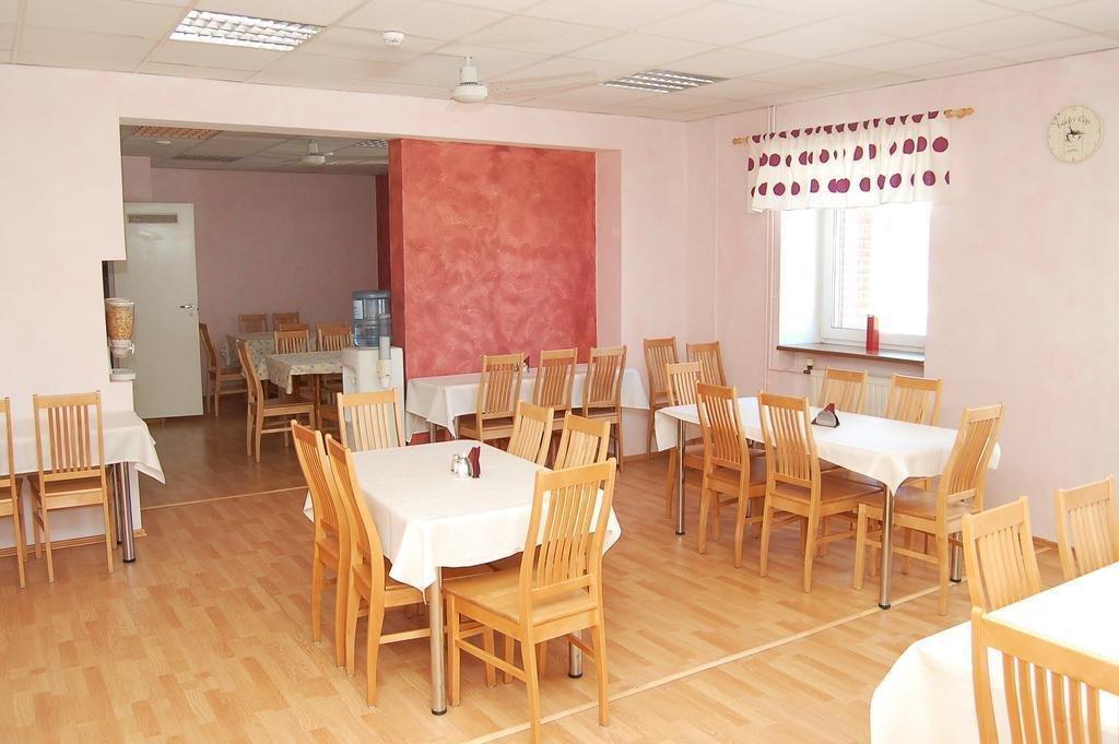 Aleksandri Hotel Tartu Kültér fotó